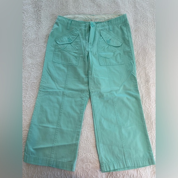 Gap Cargo Capri - Picture 2 of 10